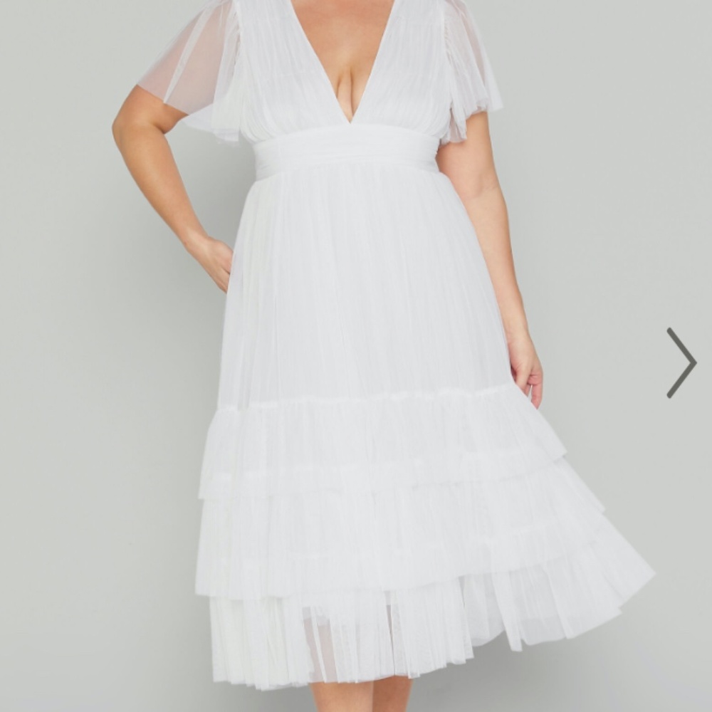 BRAND NEW JIRAYE MIDI DRESS - FLUTTER SLEEVE TUELLE PLUNGE DRESS IN WHITE